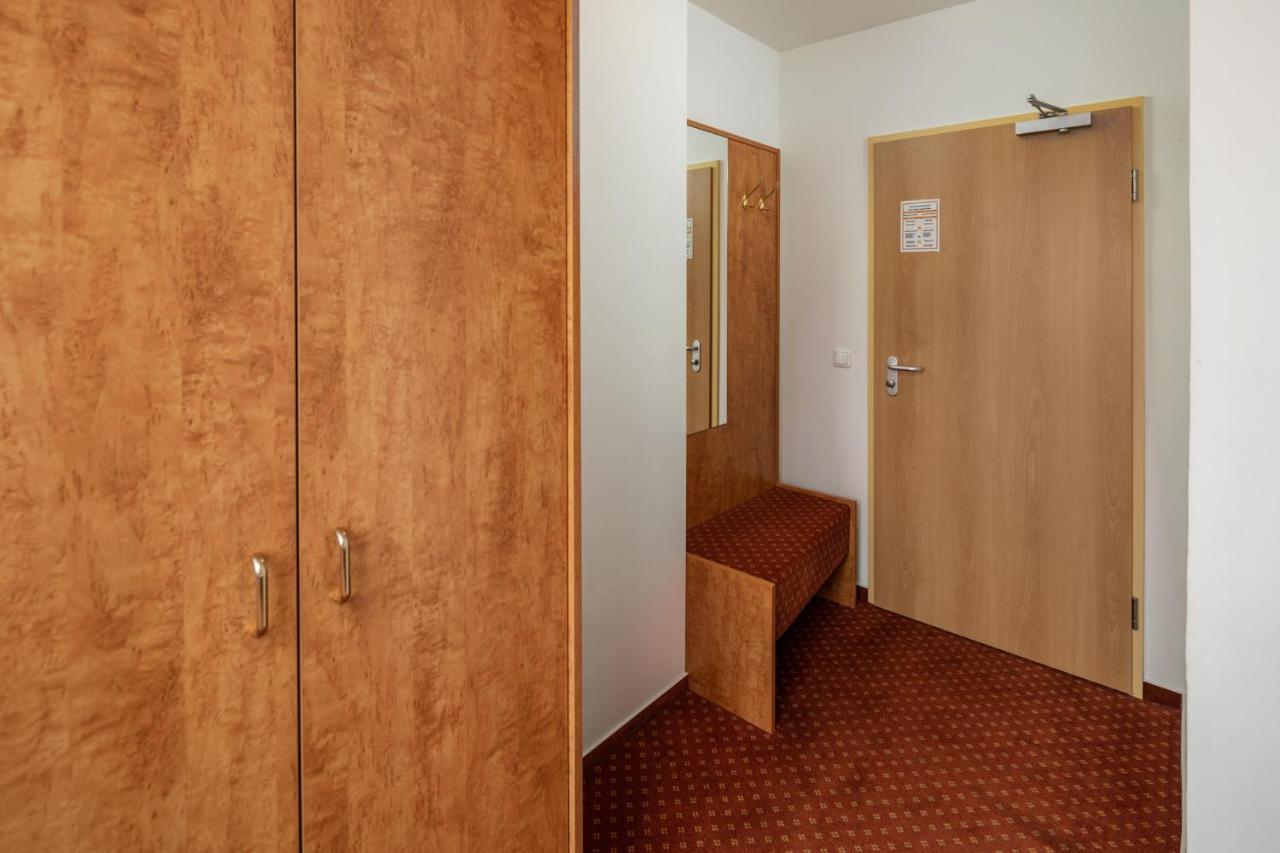 Academy Lodge Boardinghouse ハンブルク エクステリア 写真